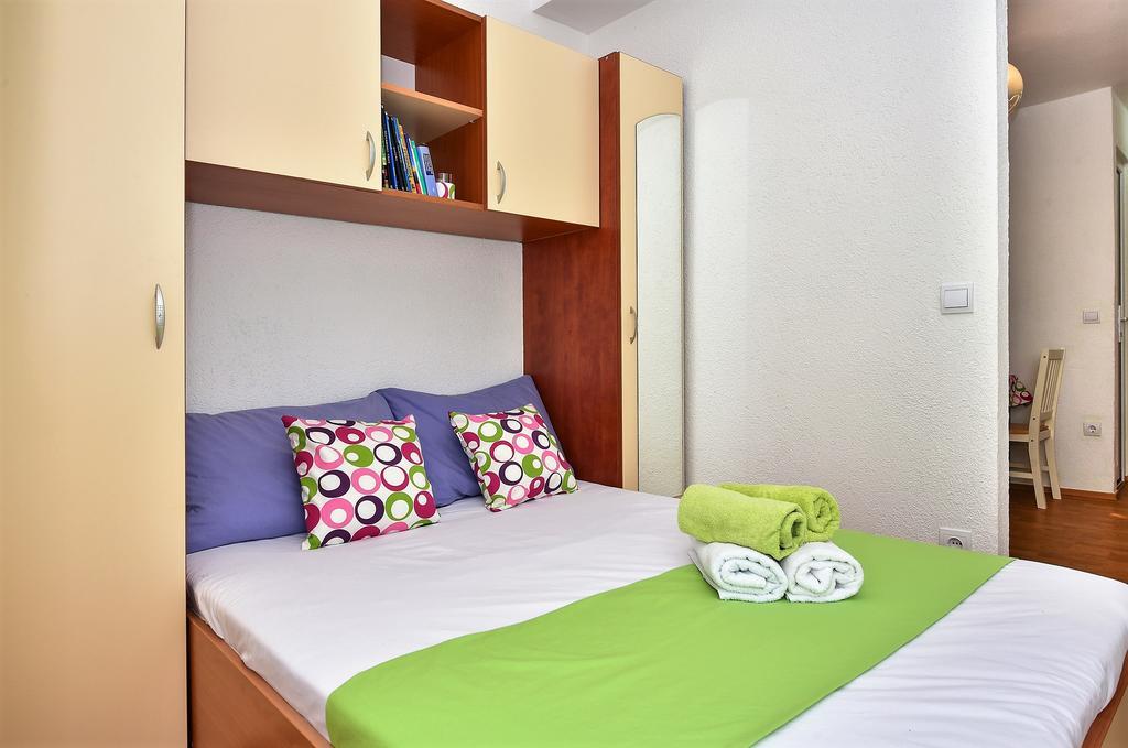 Apartment Borna Makarska Exterior photo